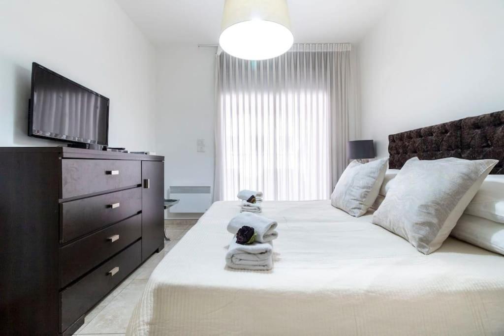 Luxury 3 Bedroom Apt, Harav Kook7 Jerusalém Exterior foto