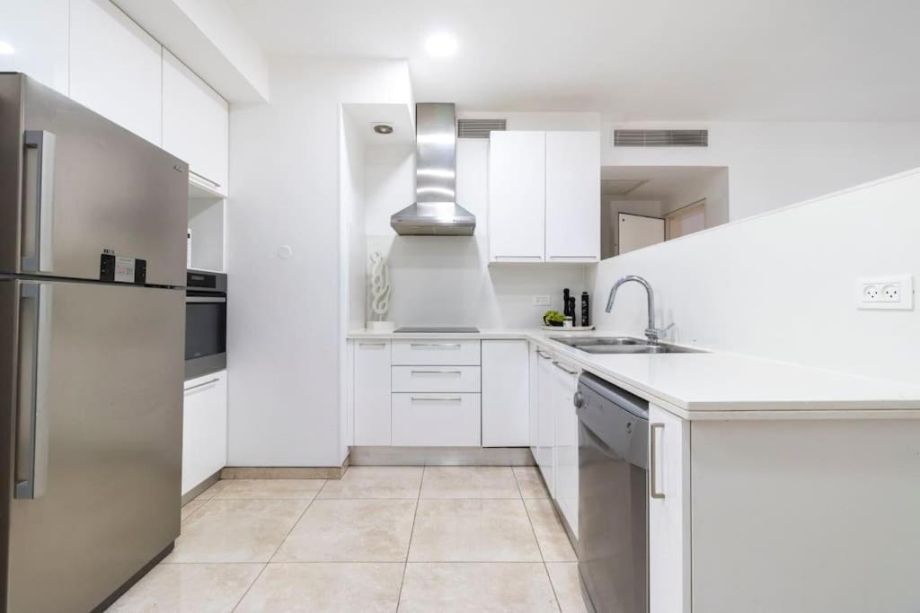 Luxury 3 Bedroom Apt, Harav Kook7 Jerusalém Exterior foto
